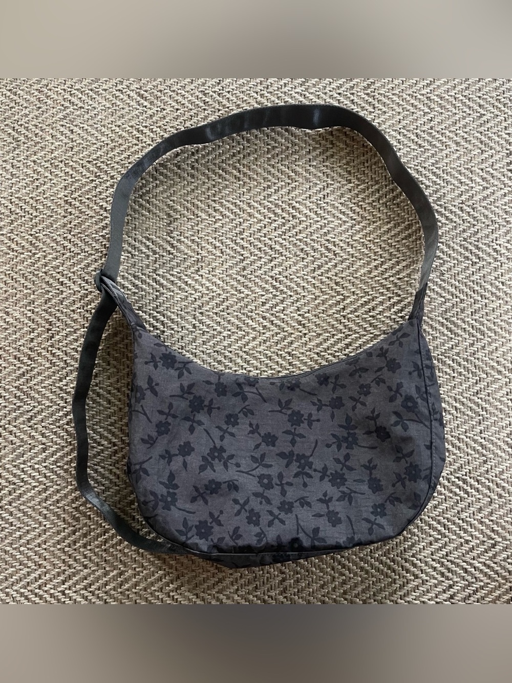 Baggu Medium Nylon Crescent Bag Charcoal Ditsy Floral Crossbody